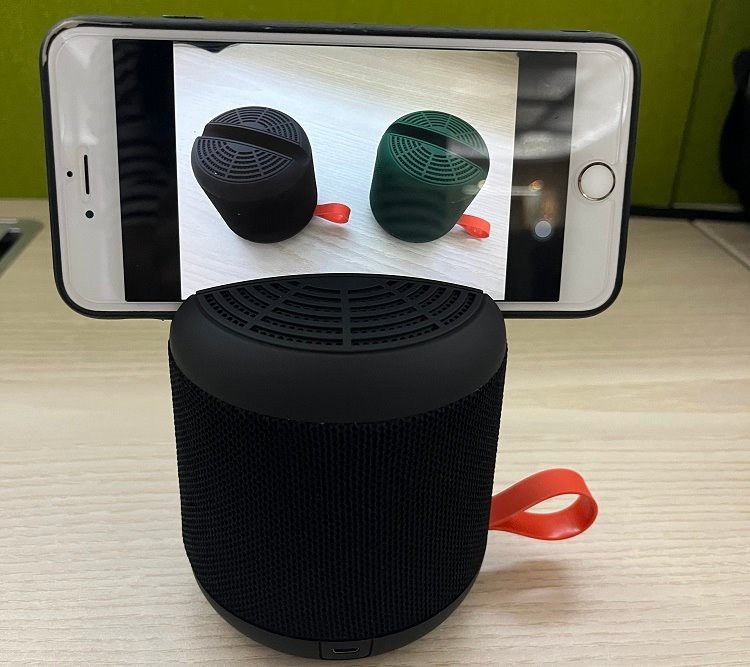 mobile stand wireless speaker